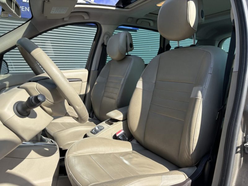 RENAULT GRAND SCENIC 2011