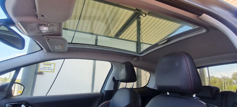 PEUGEOT 208 I 2016