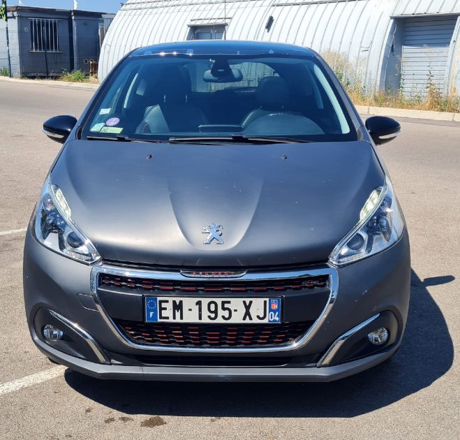 PEUGEOT 208 I 2016