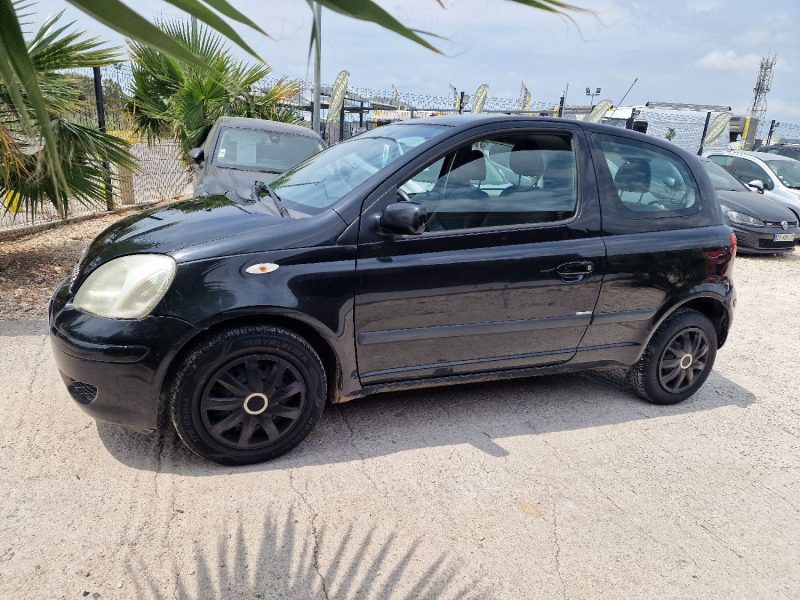 TOYOTA YARIS 2004