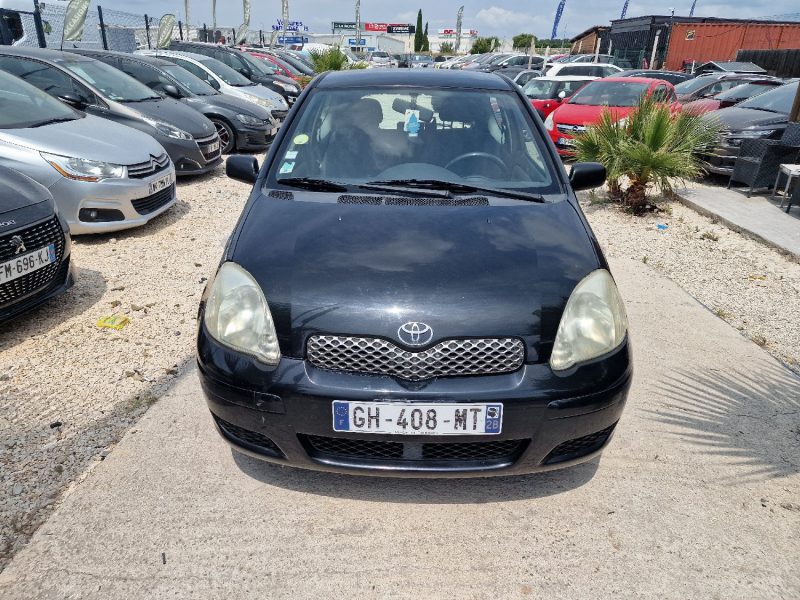 TOYOTA YARIS 2004