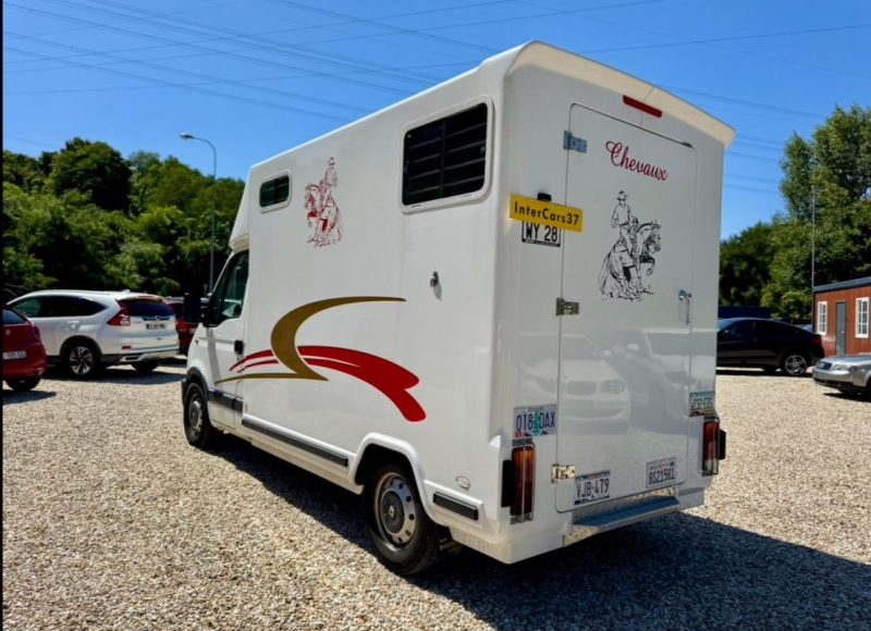 RENAULT MASTER CAMION CHEVAUX L2H1 2.5D 79000KM