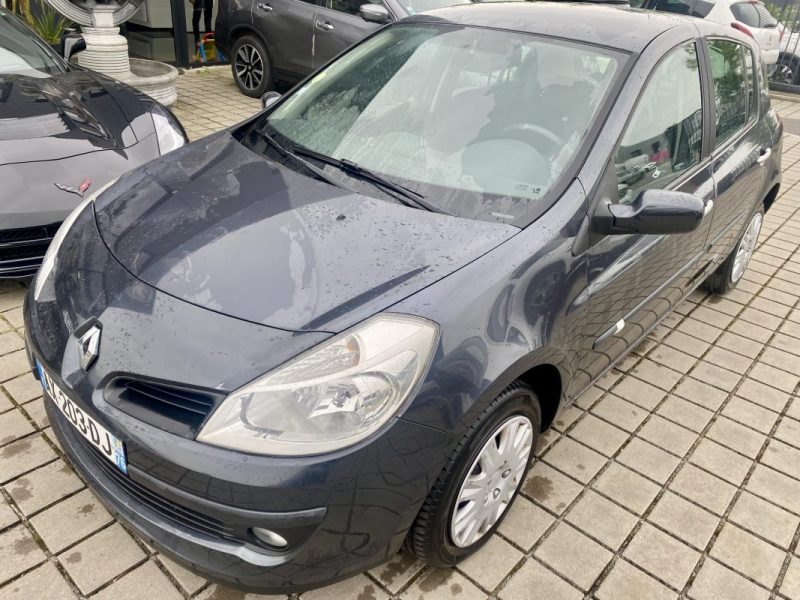 RENAULT CLIO 2006 1.5 85 ch Dynamique