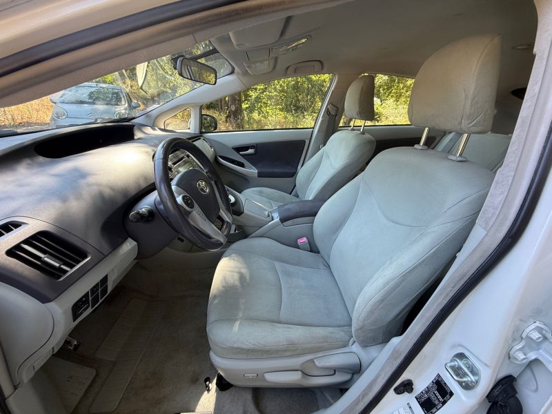 TOYOTA PRIUS 136H ACTIVE 