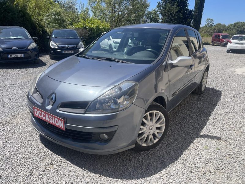 RENAULT CLIO 2005