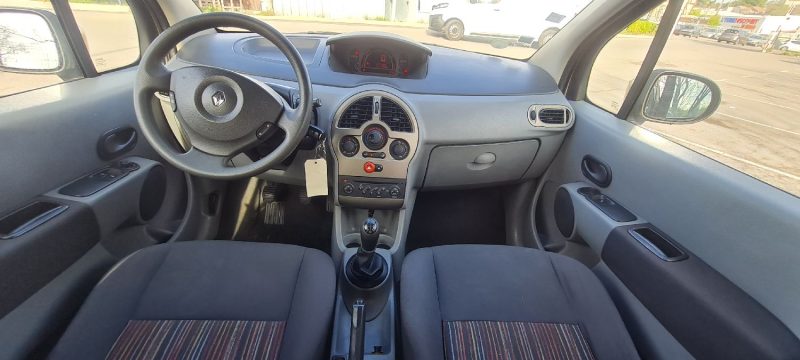 RENAULT MODUS 2009