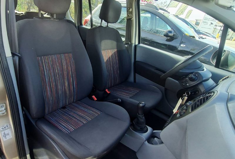 RENAULT MODUS 2009