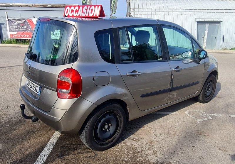 RENAULT MODUS 2009