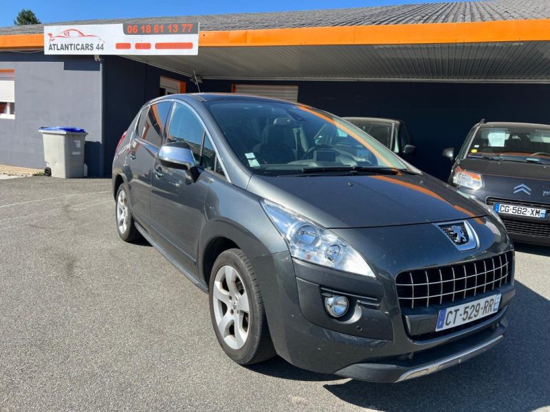 PEUGEOT 3008 2013
