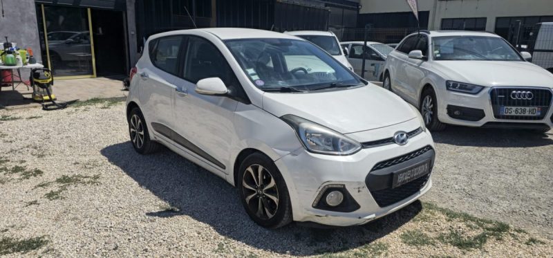 Hyundai i10 1.2 Pack Sensation 87CV Boite auto.