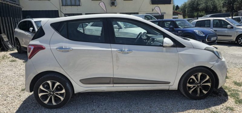 Hyundai i10 1.2 Pack Sensation 87CV Boite auto.