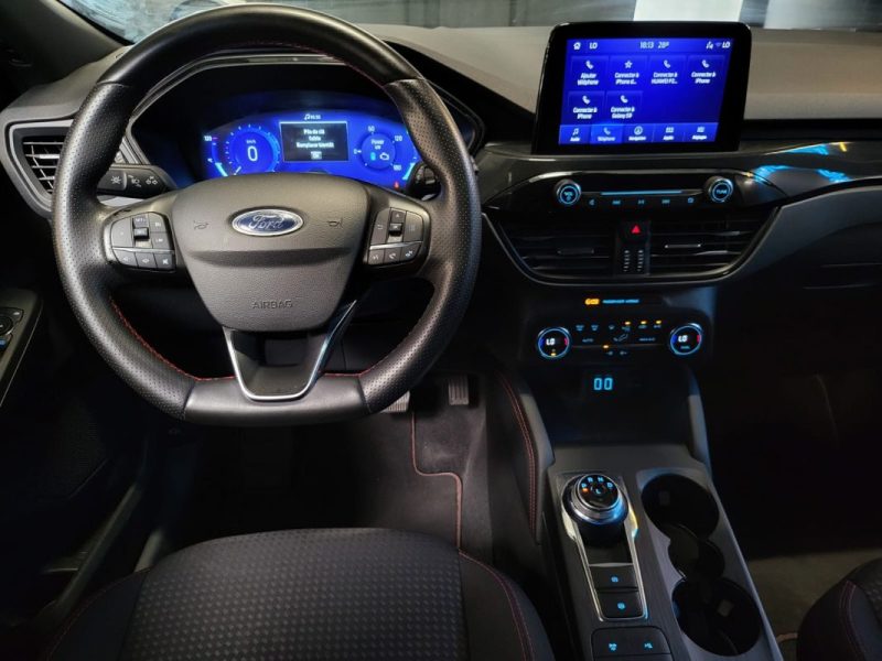 FORD KUGA 2.5 Duratec 190ch KUGA 2.5 Duratec 190ch ST-LINE 1ER MAIN