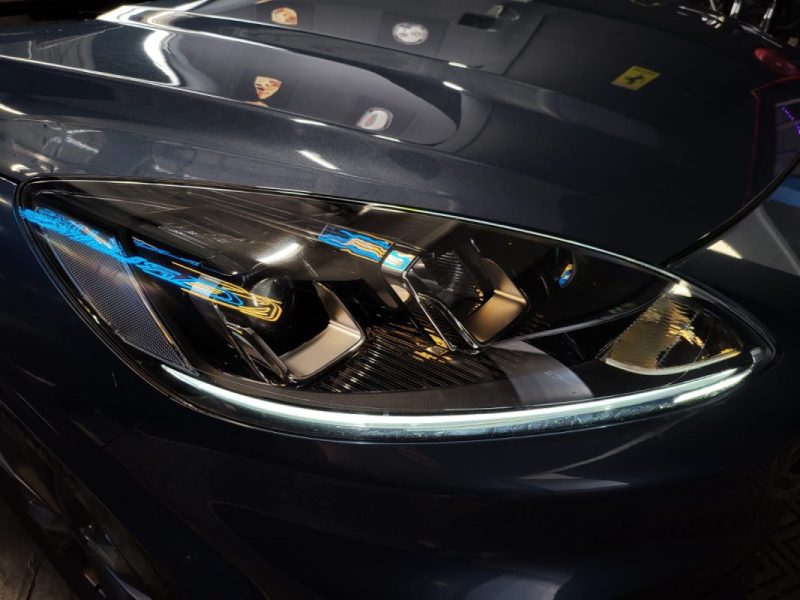 FORD KUGA 2.5 Duratec 190ch KUGA 2.5 Duratec 190ch ST-LINE 1ER MAIN