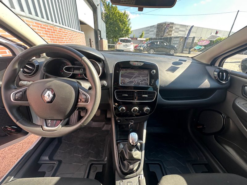 RENAULT CLIO 2018