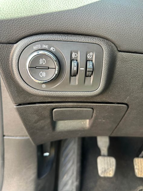 OPEL ZAFIRA TOURER 2017