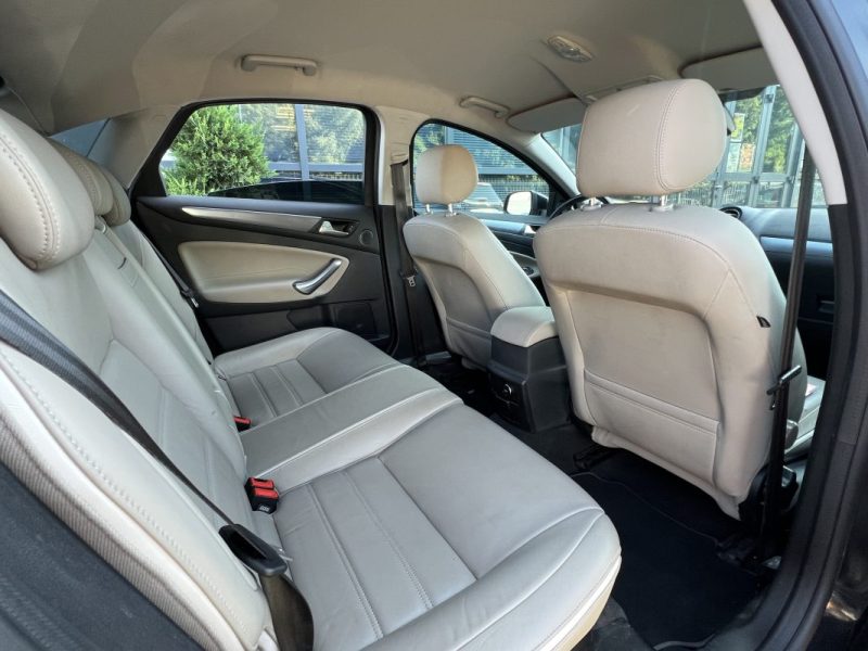 FORD MONDEO 3 III PHASE 2 TITANIUM 2.0 TDCI 140 BOITE AUTO INTERIEUR CUIR ECRAN GPS - GARANTIE 1 AN