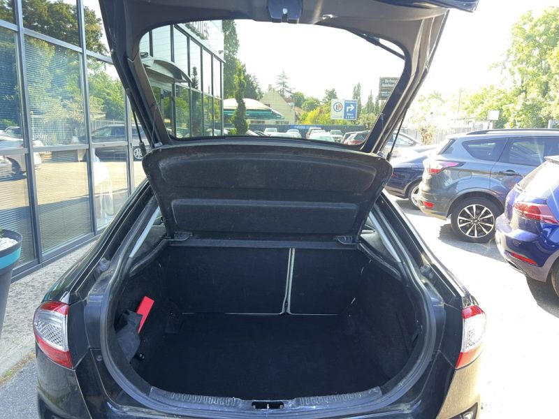 FORD MONDEO 3 III PHASE 2 TITANIUM 2.0 TDCI 140 BOITE AUTO INTERIEUR CUIR ECRAN GPS - GARANTIE 1 AN