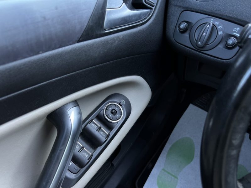 FORD MONDEO 3 III PHASE 2 TITANIUM 2.0 TDCI 140 BOITE AUTO INTERIEUR CUIR ECRAN GPS - GARANTIE 1 AN