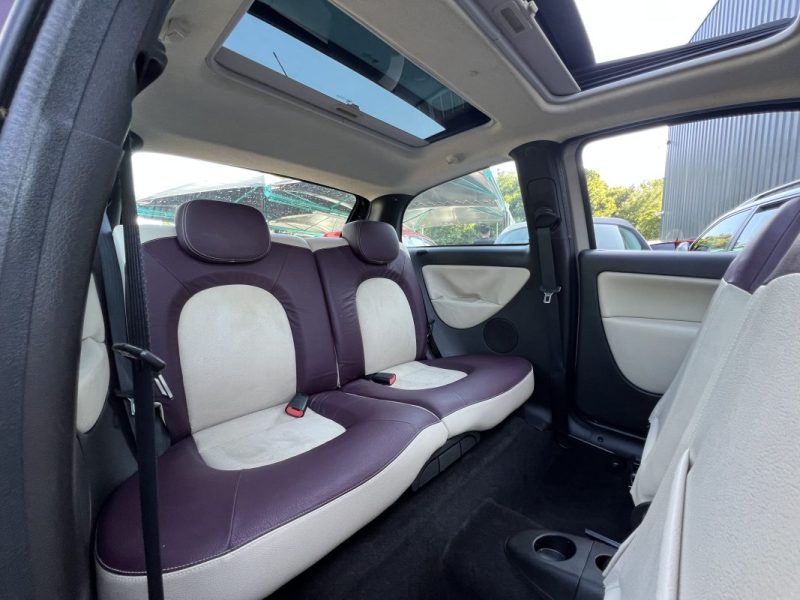 LANCIA YPSILON PHASE 2 1.4 i 95 PREMIERE MAIN / 19 200 Kms TOIT OUVRANT PANORAMIQUE - GARANTIE 1 AN