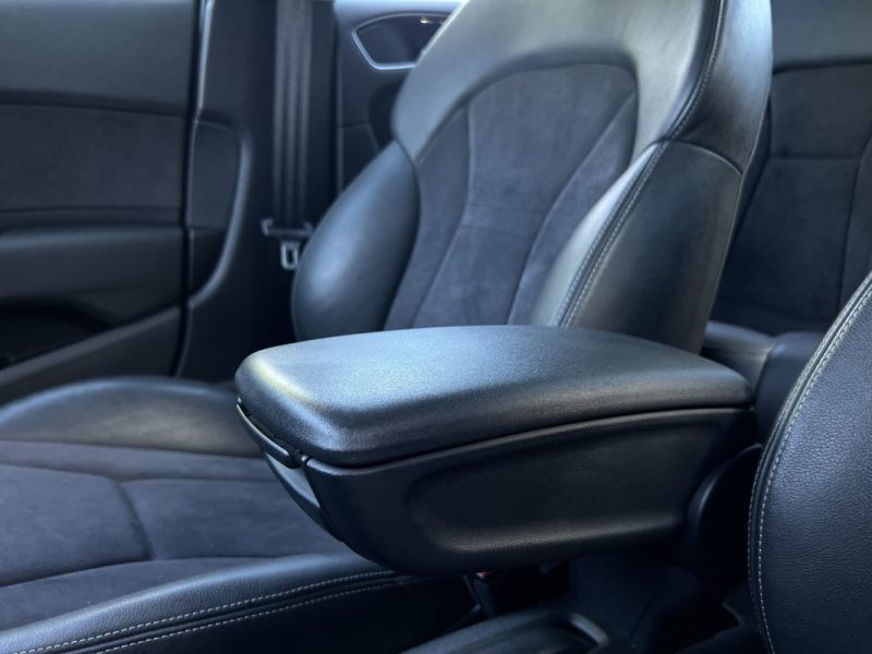 AUDI A1 PHASE 2 SPORTBACK S-LINE ULTRA 1.4 TDI 90 Cv BOITE AUTO GPS FEUX LEDS 5 Pts  - GARANTIE 1 AN