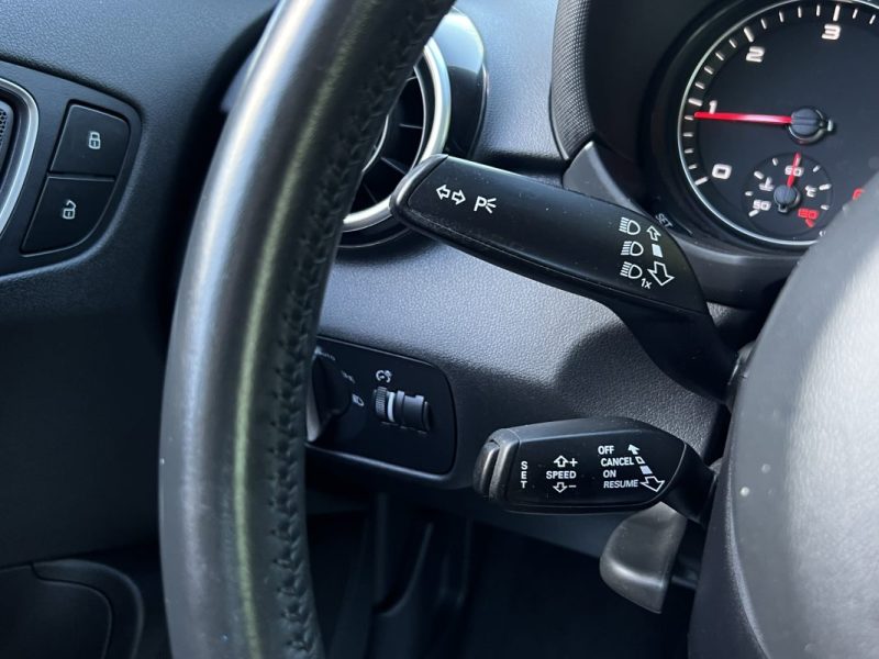 AUDI A1 PHASE 2 SPORTBACK S-LINE ULTRA 1.4 TDI 90 Cv BOITE AUTO GPS FEUX LEDS 5 Pts  - GARANTIE 1 AN