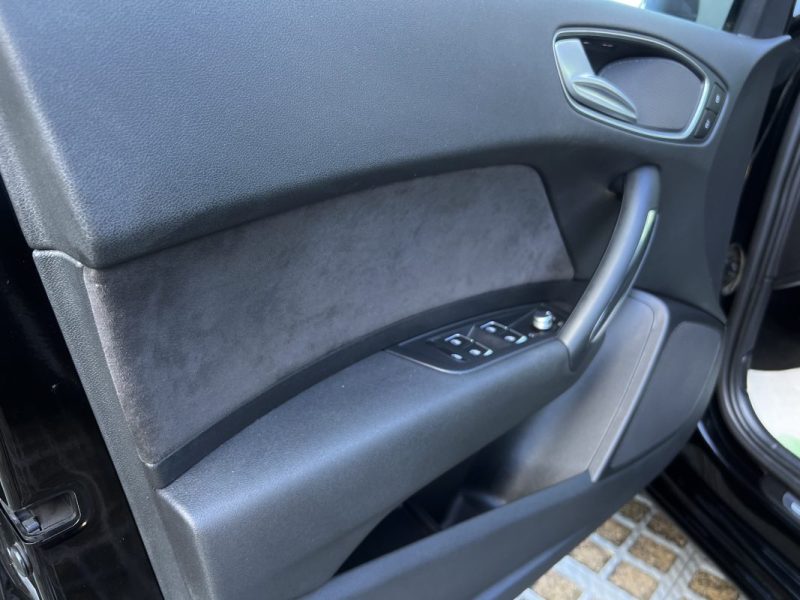 AUDI A1 PHASE 2 SPORTBACK S-LINE ULTRA 1.4 TDI 90 Cv BOITE AUTO GPS FEUX LEDS 5 Pts  - GARANTIE 1 AN