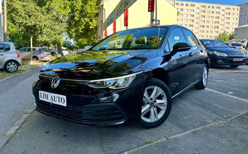 VOLKSWAGEN GOLF VIII 2021