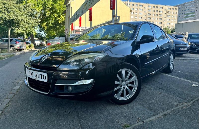 RENAULT LAGUNA III 2.0 DCI 150 INITIALE