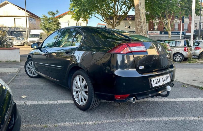 RENAULT LAGUNA III 2.0 DCI 150 INITIALE
