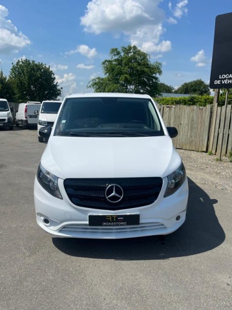 MERCEDES VITO 2019
