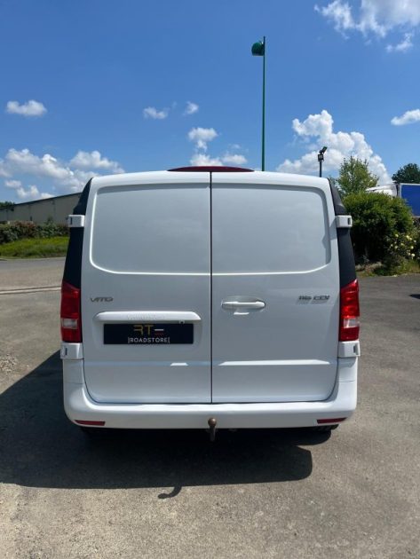 MERCEDES VITO 2019