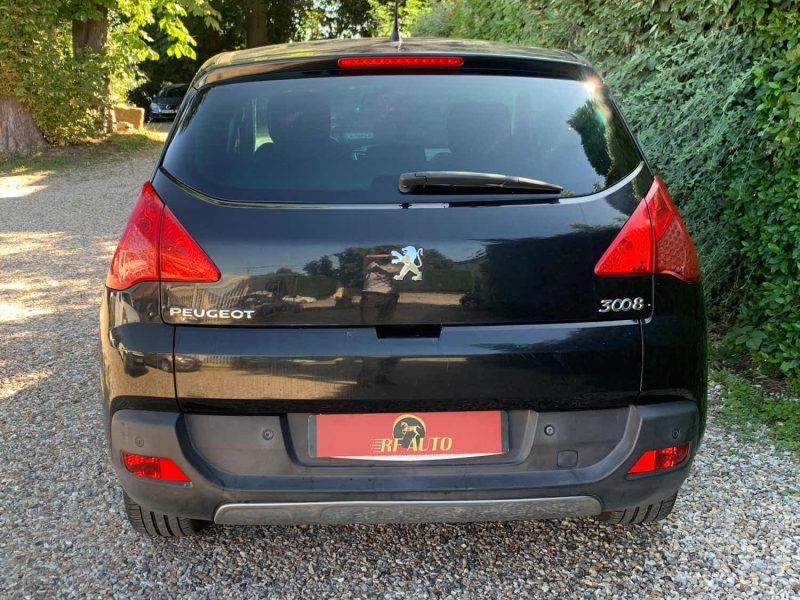 PEUGEOT 3008 2011 1.6 HDi 112