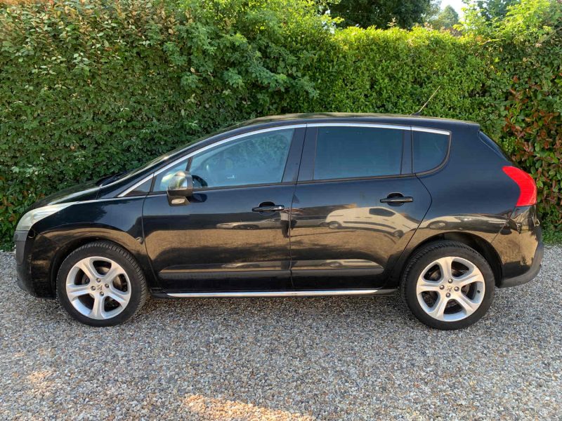 PEUGEOT 3008 2011 1.6 HDi 112