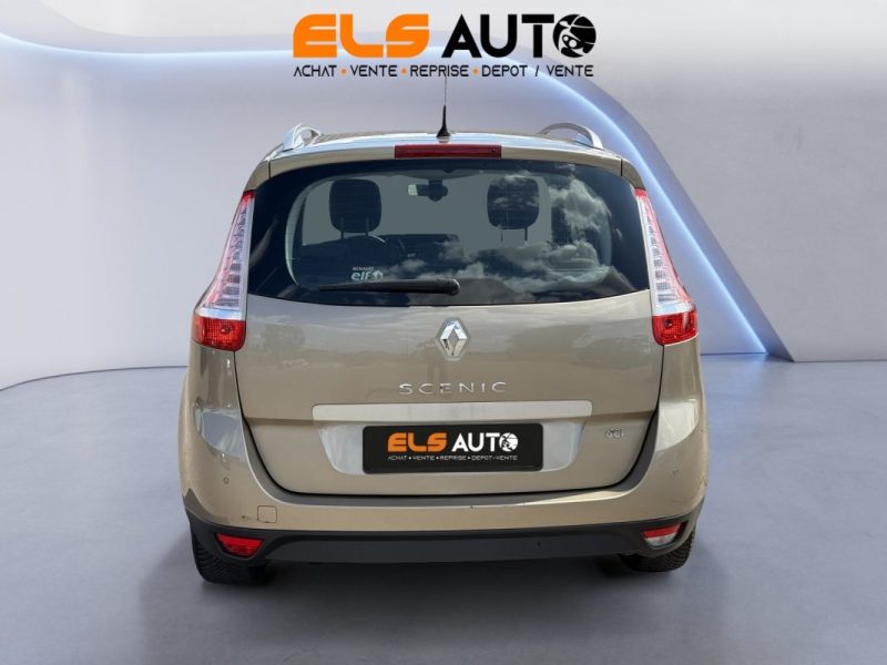 RENAULT SCENIC 2016