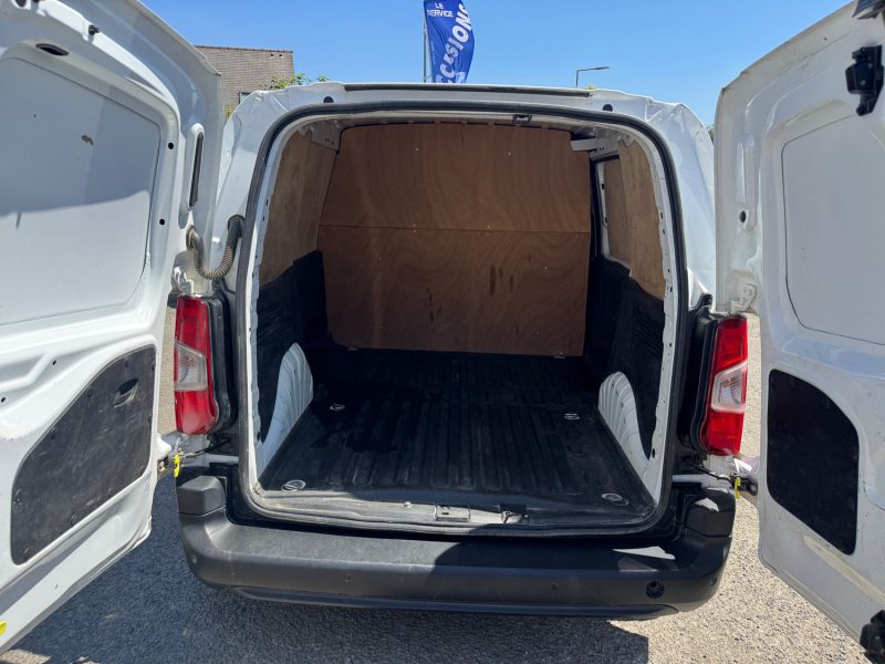 PEUGEOT PARTNER 1.5 BlueHDi 75ch 3PLACES TVA