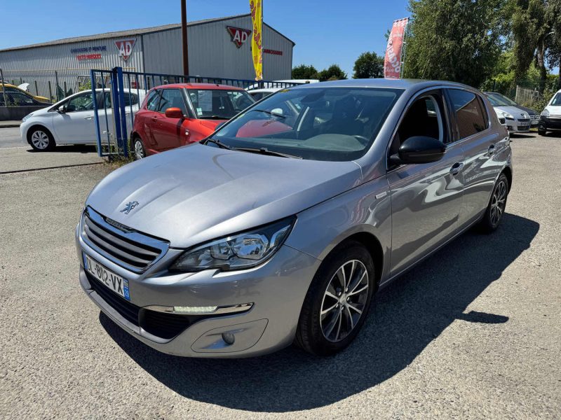 PEUGEOT 308 1.6 HDi 115ch 1ERE MAIN