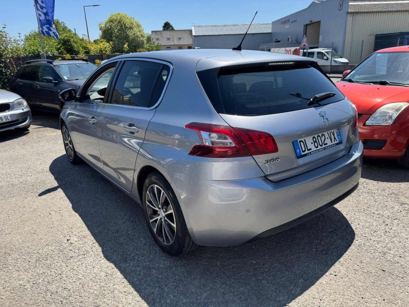 PEUGEOT 308 1.6 HDi 115ch 1ERE MAIN