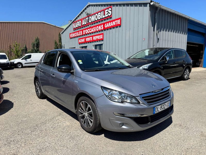 PEUGEOT 308 1.6 HDi 115ch 1ERE MAIN