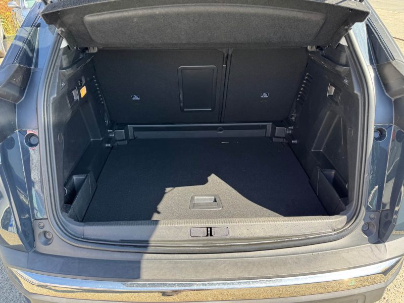 PEUGEOT 3008 1.5 HDi 130ch EAT8 1ERE MAIN TVA