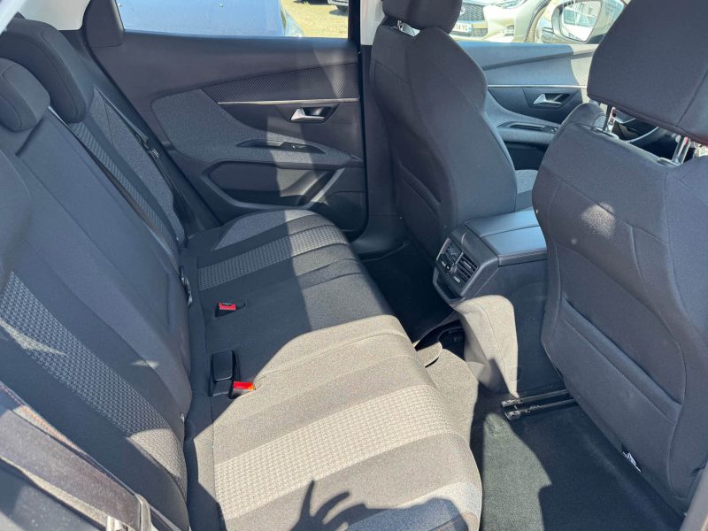 PEUGEOT 3008 1.5 HDi 130ch EAT8 1ERE MAIN TVA