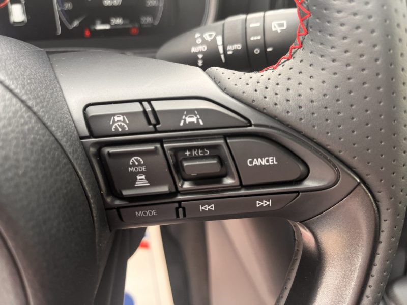 TOYOTA YARIS CROSS 1.5 130H GR SPORT 03/2025