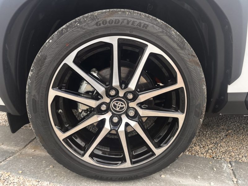 TOYOTA YARIS CROSS 1.5 130H GR SPORT 03/2025