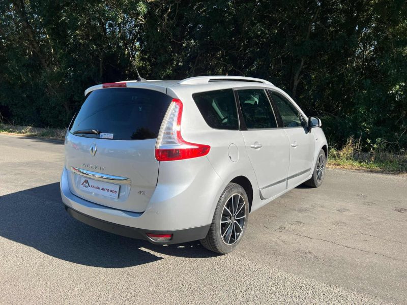 RENAULT GRAND SCENIC 2013