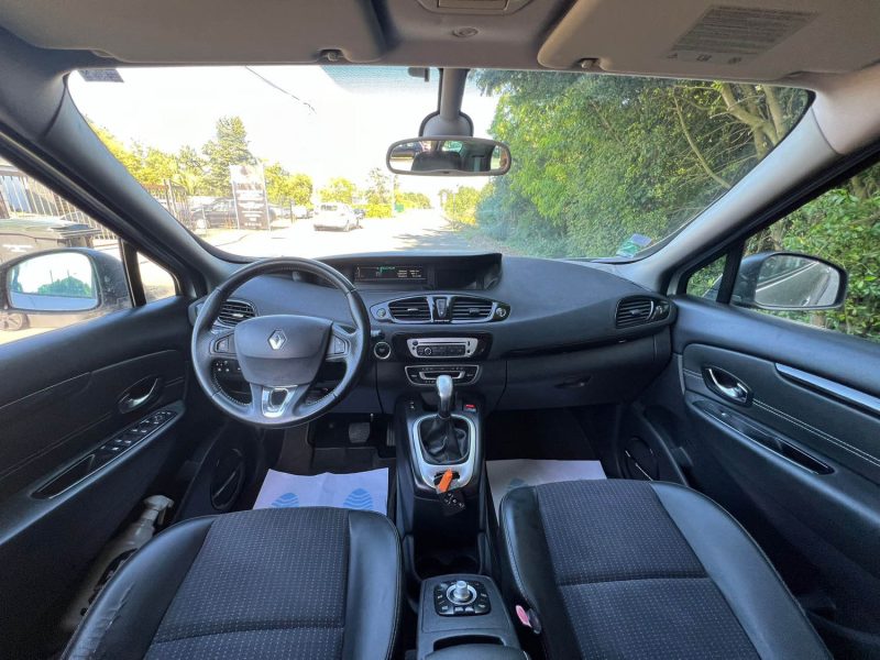 RENAULT GRAND SCENIC 2013