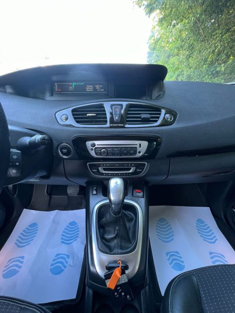 RENAULT GRAND SCENIC 2013