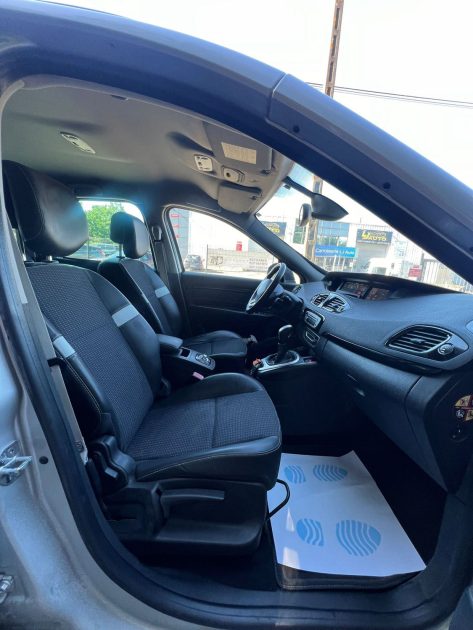 RENAULT GRAND SCENIC 2013