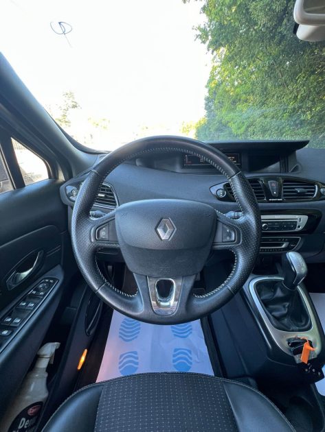 RENAULT GRAND SCENIC 2013