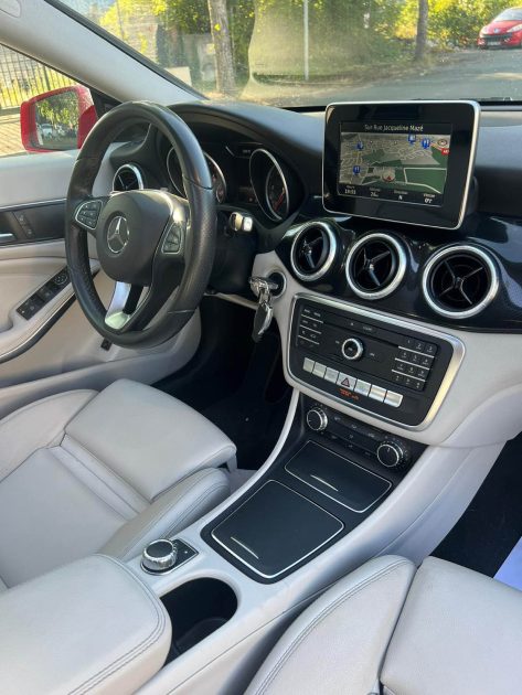 MERCEDES CLA SHOOTING BRAKE  2016