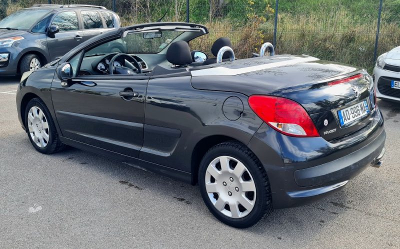 PEUGEOT 207 2010