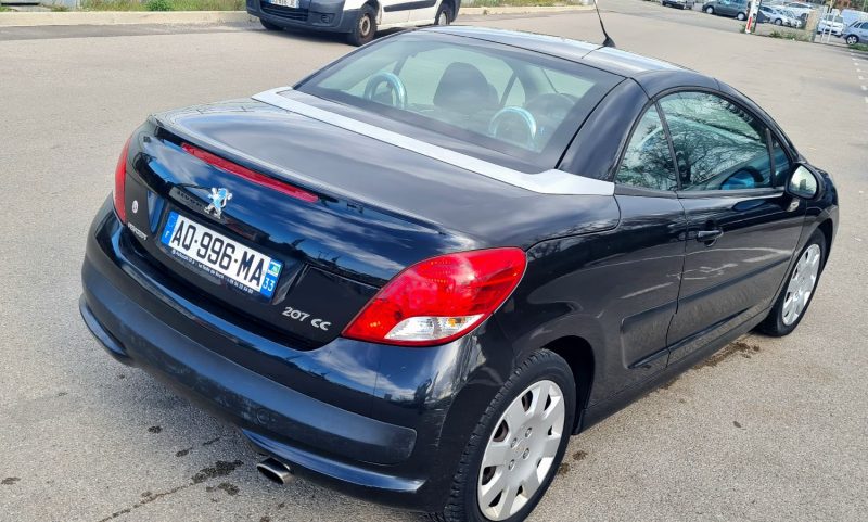PEUGEOT 207 2010